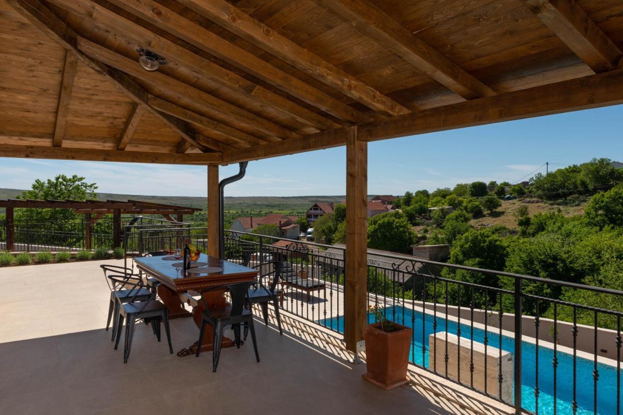 Modern Rustic Villa Kate Бенковаць Екстер'єр фото